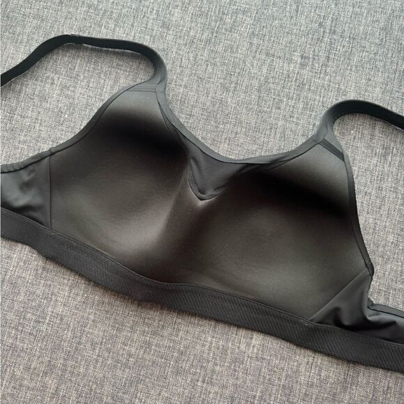 Athleta Women's Advance Sprint Bra Color Black Size 34D - Picture 7 of 9
